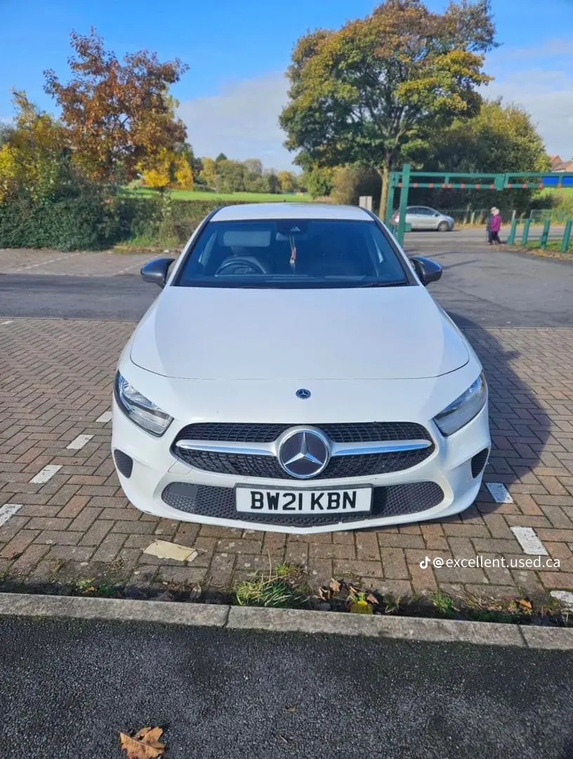 2021 MERCEDES-BENZ A180