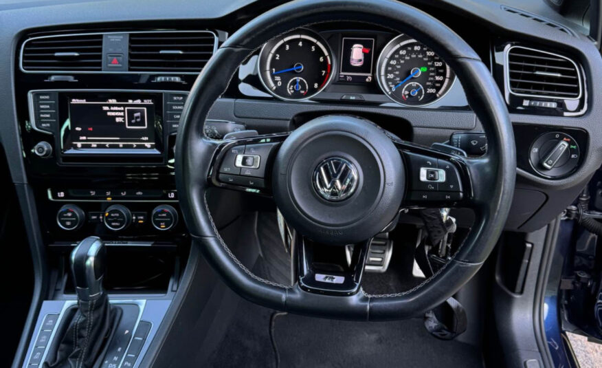 2015 Volkswagen Golf r