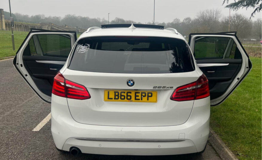 2016 BMW 225XE