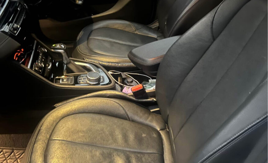 2016 BMW 225XE