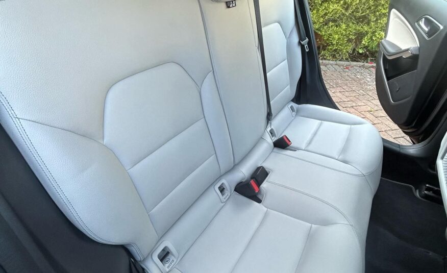 2016 Mercedes-Benz A180