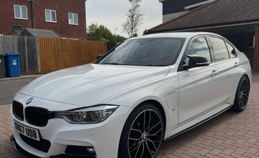 2017 BMW 330e M Sport