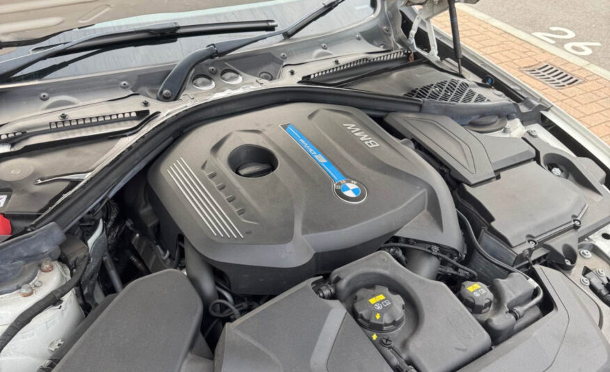 2017 BMW 330e M Sport