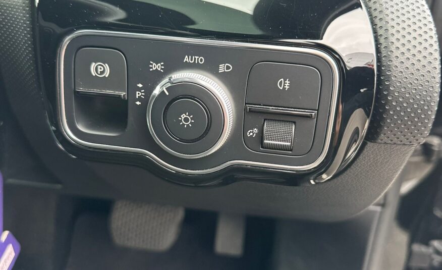2019 Mercedes-Benz A180