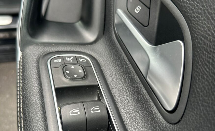 2019 Mercedes-Benz A180