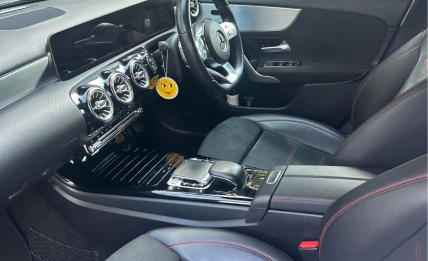 2019 Mercedes-Benz A200