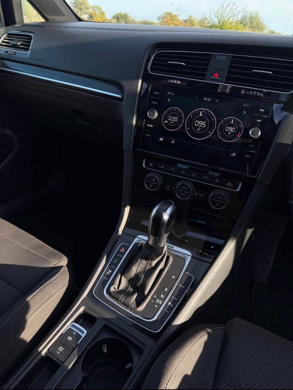 2018 Volkswagen Golf R