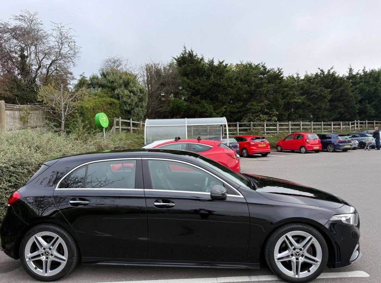 2019 Mercedes-Benz A200