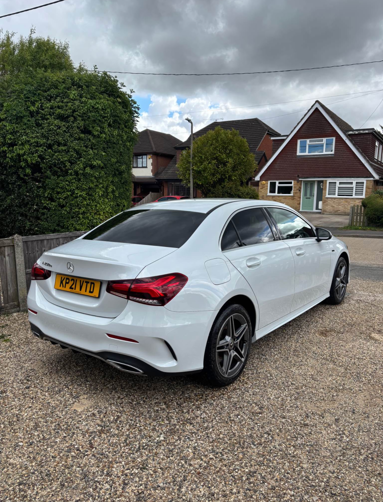 2021 Mercedes-Benz A25e